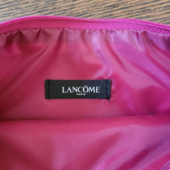 Lancome Magenta and Purple Floral Zippered Cosmetic Bag NEW - Picture 4 of 7